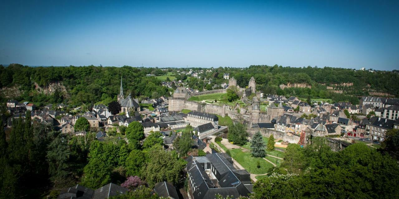 Hotel Particulier Le Mercier De Montigny -Une Nuit Sur Les Remparts- Fougeres Exterior photo